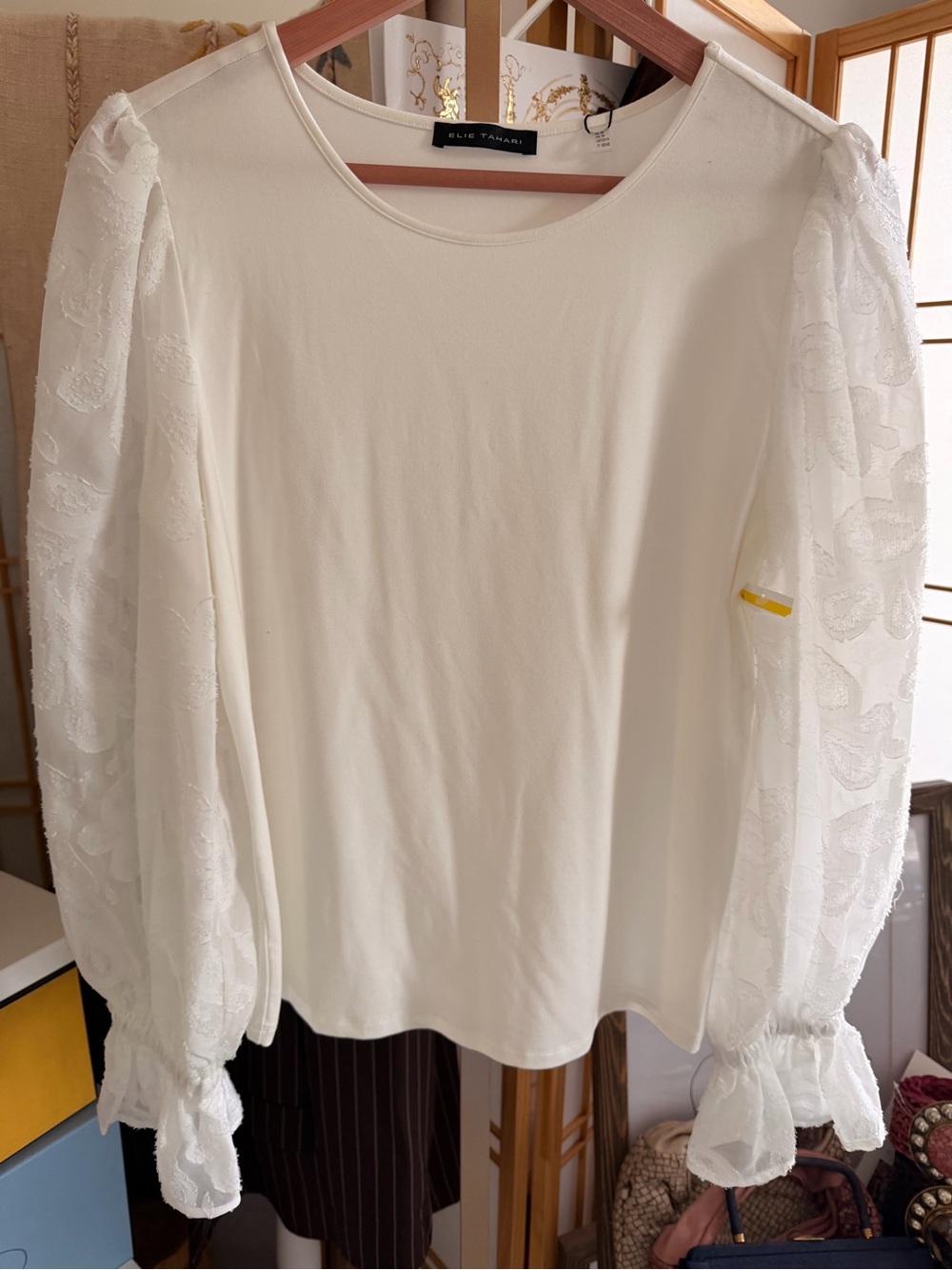 Elie Tahari Ivory Knit Top Textured Burnout Sheer Puff Sleeve Blouse Size M